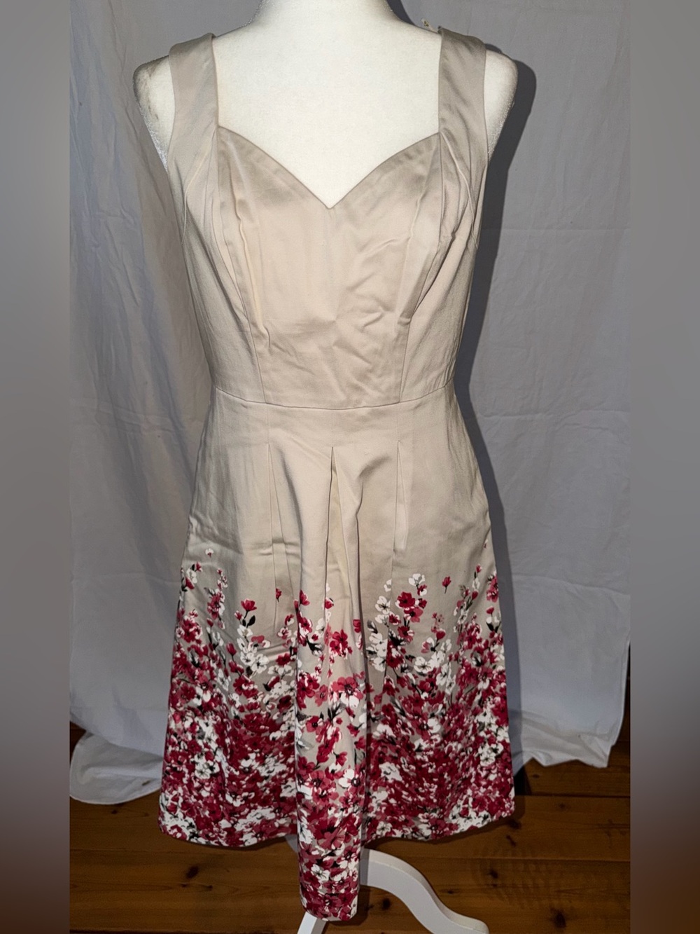 White House Black Market (WHBM) Tan and Pink Floral Fit & Flare Dress - Size 6